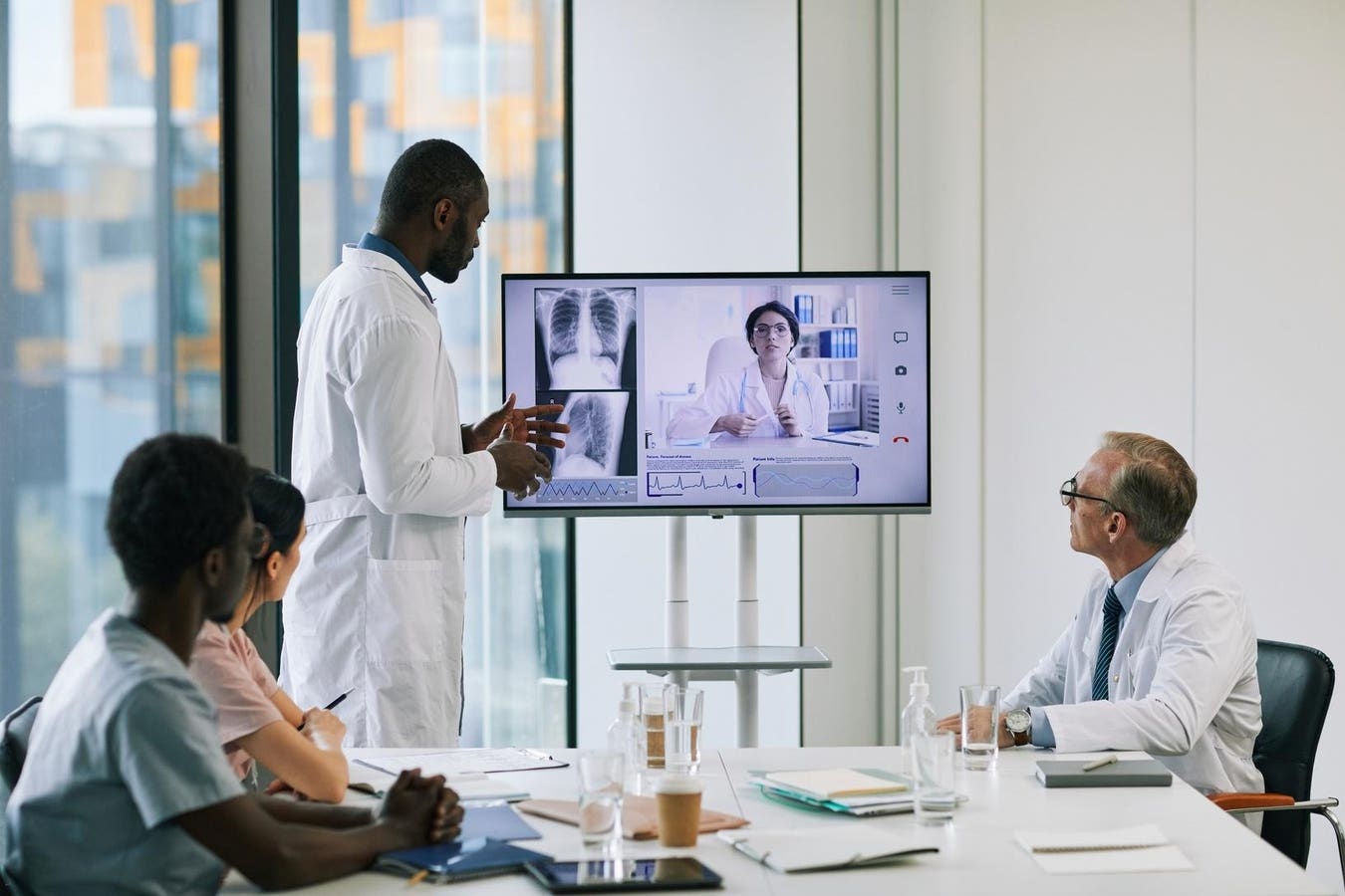 How Large Hospitals Use Telehealth and Telemedicine