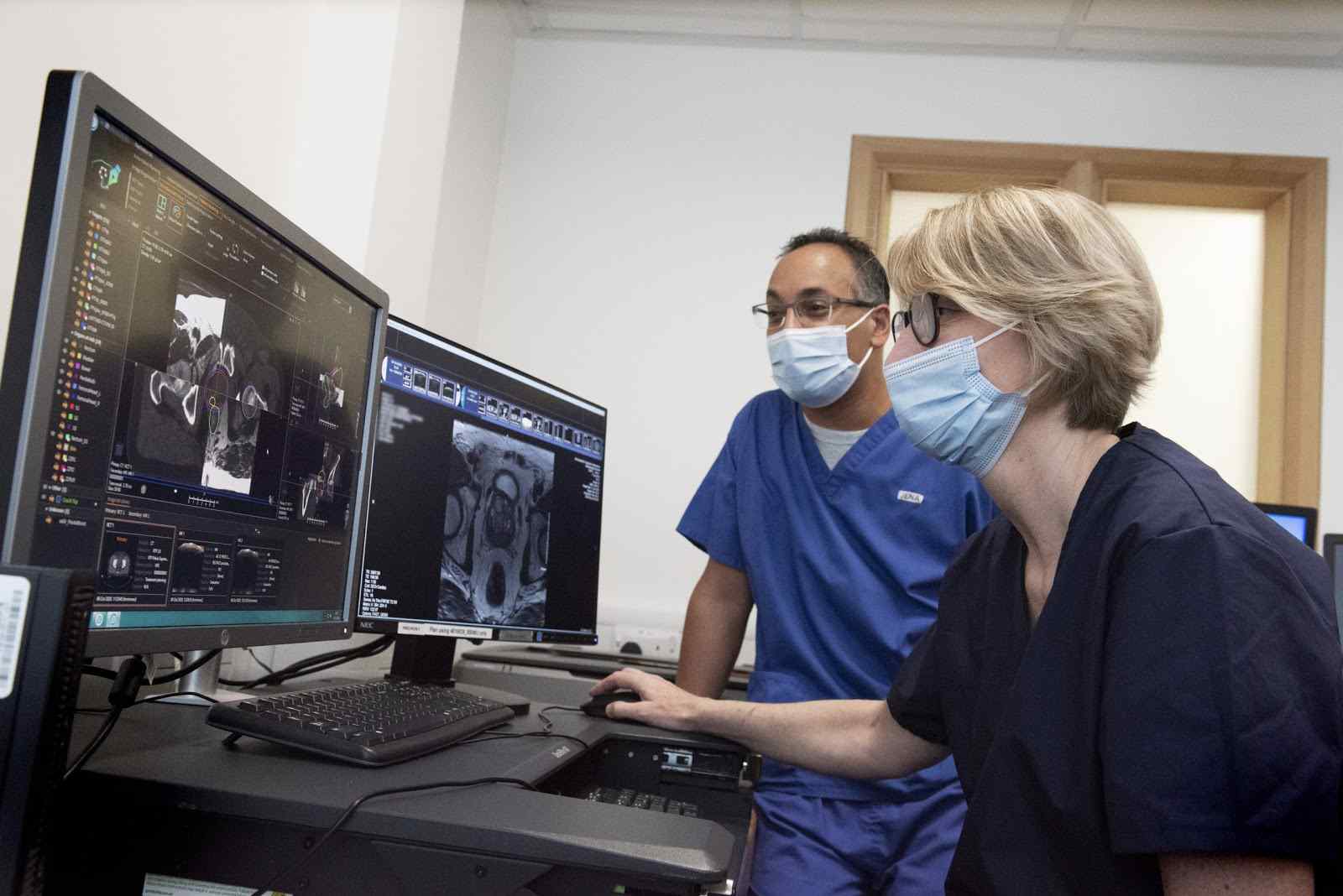 UK hospital first to use AI cancer treatment tool