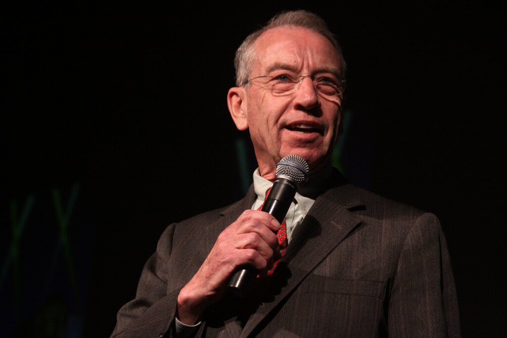 Grassley calls out HHS on response to genetic testing fraud after DOJ arrests