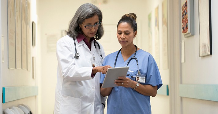 Female physicians spent 33 more minutes per day in EHRs