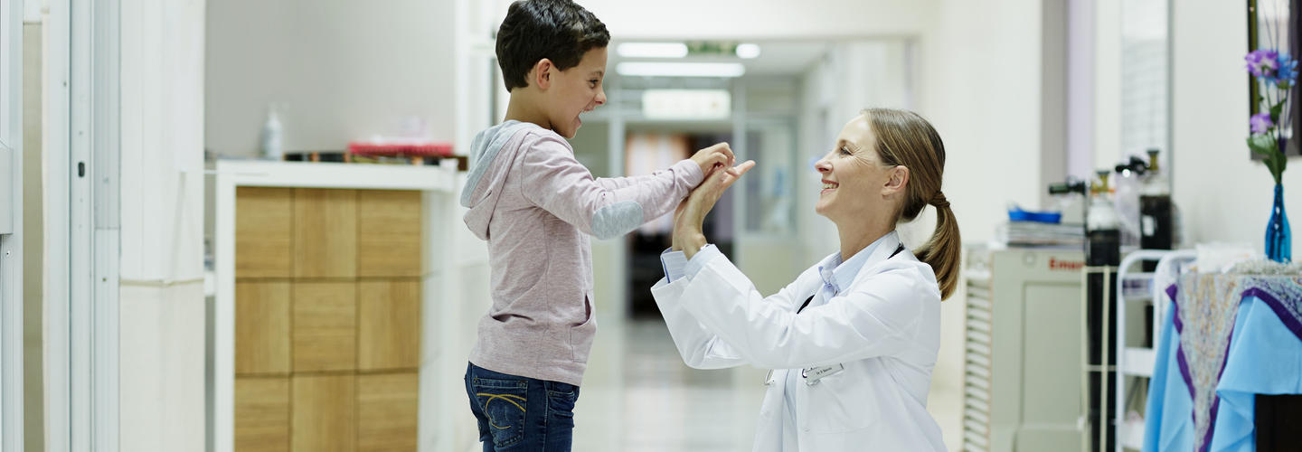 How Mobile Devices in Healthcare Can Improve Pediatric Care Experience