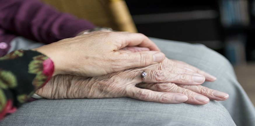 The Longevity-Medicine Boom and the Digital Infrastructure Behind It