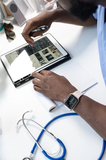The Growing Role of Technology in Hearing Health Management